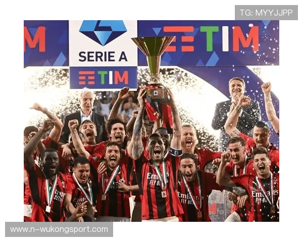 AC米兰高位压迫战术下,防线空当频现,快速反击威胁加剧 AC米兰高位压迫战术下,防线空当频现,快速反击威胁加剧