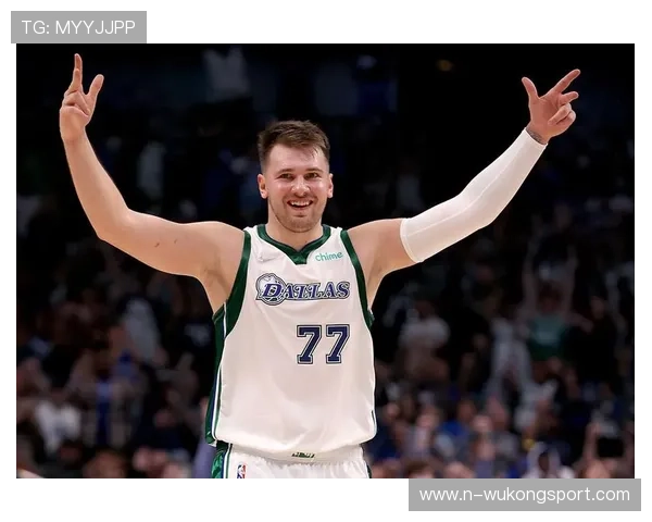 东契奇休赛期胖成这样还能拿顶薪？