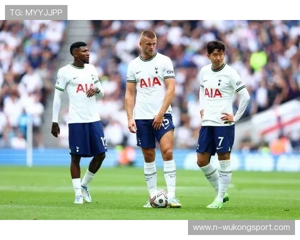 孙兴慜 vs 本田圭佑：亚洲顶级边锋的进攻效率与战术角色对比